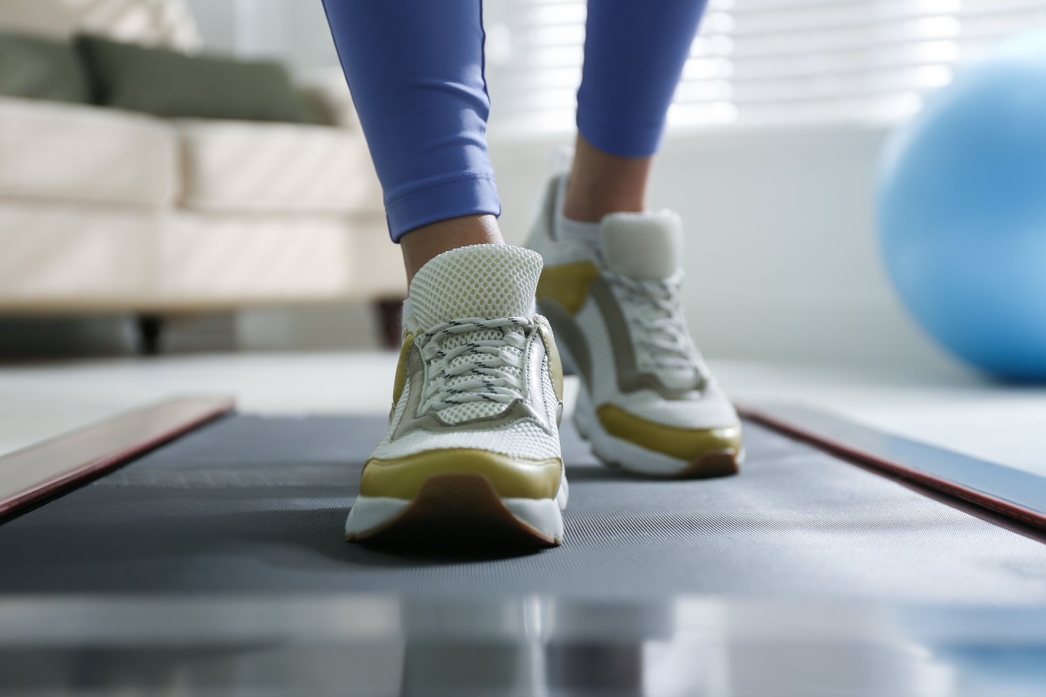 How to find a motivation to workout at home
