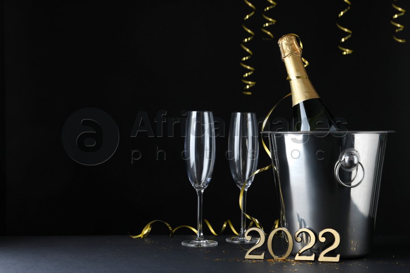 TABLE CONFETTI 'Cheers' Champagne Bottles congratulations New Year Celebrations 