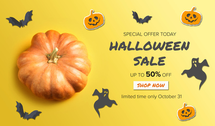 Image of Halloween sale ad design with pumpkin on yellow background